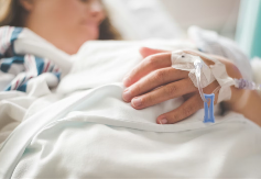 Odbila novogodišnji poljubac – probudila se paralizovana: Brutalna osveta bivšeg joj uništila život